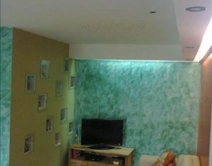 Maison 5 chambres à vendre dans Floresti