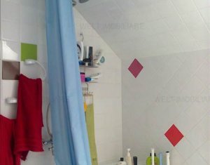 Maison 5 chambres à vendre dans Floresti