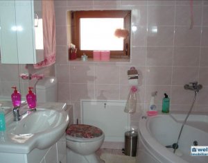 Maison 4 chambres à vendre dans Gilau