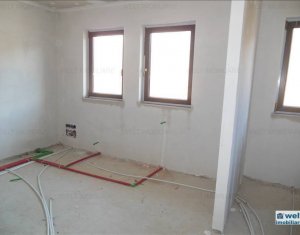 Ház 4 szobák eladó on Floresti