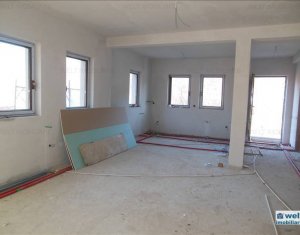 Ház 4 szobák eladó on Floresti