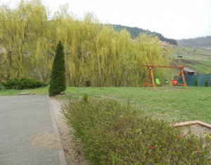 Maison 8 chambres à louer dans Floresti