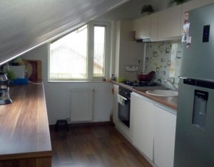 Appartement 3 chambres à vendre dans Floresti