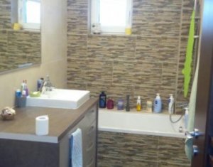 Appartement 3 chambres à vendre dans Floresti