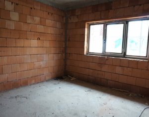 Appartement 4 chambres à vendre dans Cluj-napoca, zone Manastur