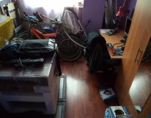 Appartement 4 chambres à vendre dans Floresti