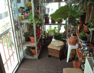 Appartement 4 chambres à vendre dans Floresti