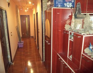 , 80m2 dans Floresti