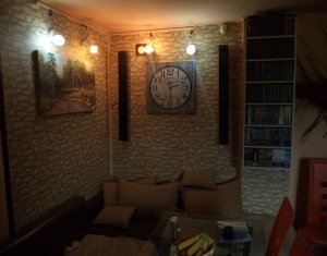 Appartement 4 chambres à vendre dans Floresti