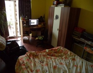 Appartement 4 chambres à vendre dans Floresti