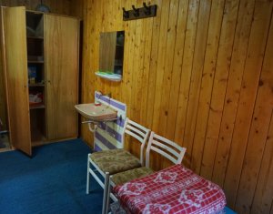 Nyaralók eladó on Tarnita