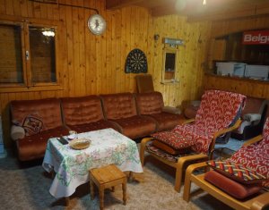 Nyaralók eladó on Tarnita