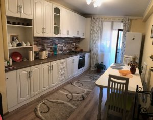 Lakás 2 szobák eladó on Floresti