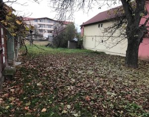 Telek eladó on Floresti