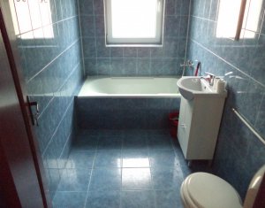 Lakás 2 szobák eladó on Floresti