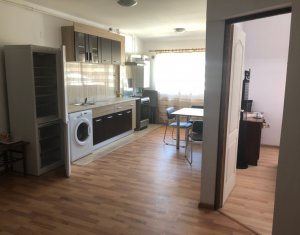 Lakás 2 szobák eladó on Floresti