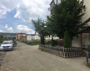 Telek eladó on Floresti