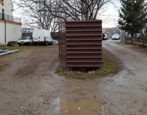 Telek kiadó on Floresti