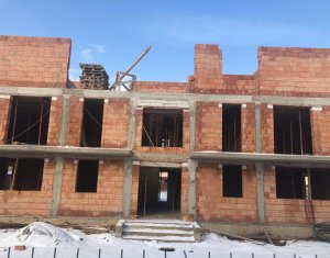 Lakás 2 szobák eladó on Floresti