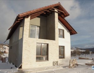 Maison 8 chambres à vendre dans Cluj-napoca, zone Faget