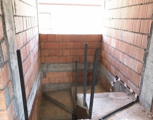 Ház 4 szobák eladó on Cluj-napoca