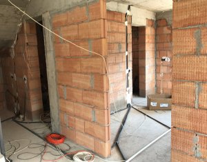 Ház 4 szobák eladó on Cluj-napoca