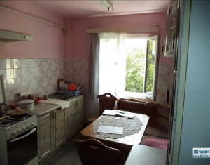 Appartement 3 chambres à vendre dans Cluj-napoca, zone Manastur