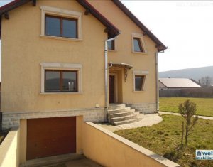 Ház 6 szobák eladó on Gilau