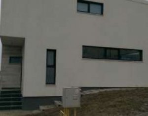 Maison 4 chambres à vendre dans Cluj-napoca