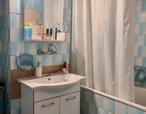 Appartement 3 chambres à vendre dans Cluj-napoca, zone Marasti