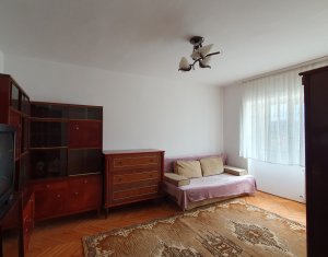 Appartement 3 chambres à louer dans Cluj-napoca, zone Marasti