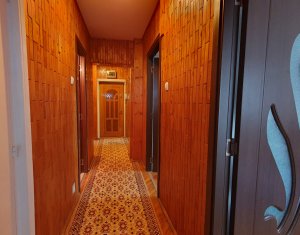 Appartement 3 chambres à louer dans Cluj-napoca, zone Marasti