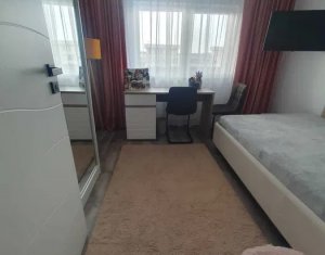 Appartement 4 chambres à vendre dans Cluj-napoca, zone Manastur
