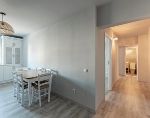 Appartement 4 chambres à vendre dans Cluj-napoca, zone Manastur