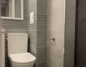 Appartement 4 chambres à vendre dans Cluj-napoca, zone Manastur
