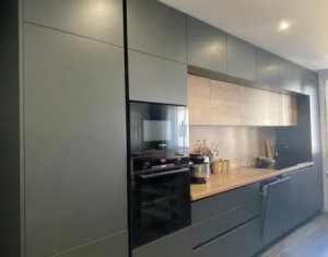 Appartement 3 chambres à vendre dans Floresti