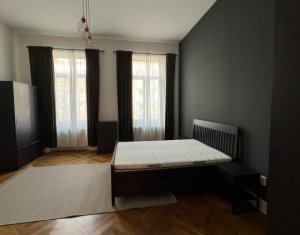 Appartement 3 chambres à louer dans Cluj-napoca, zone Centru