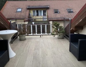 Appartement 3 chambres à vendre dans Cluj-napoca, zone Manastur