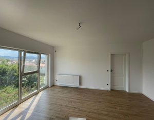 , 47m2 dans Floresti