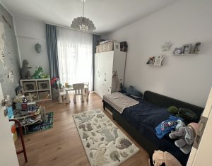 Appartement 3 chambres à vendre dans Cluj-napoca, zone Iris