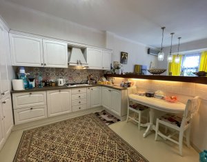 Ház 6 szobák eladó on Cluj-napoca, Zóna Andrei Muresanu