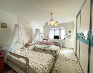 Ház 6 szobák eladó on Cluj-napoca, Zóna Andrei Muresanu