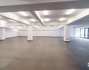 Spatiu de inchiriat la parter, 300 mp, open space, ultrainisat, 6 parcari