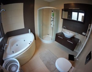 Ház 5 szobák eladó on Cluj-napoca, Zóna Centru