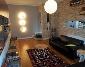 Ház 4 szobák kiadó on Cluj-napoca, Zóna Manastur