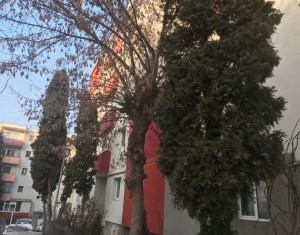 Lakás 4 szobák eladó on Cluj-napoca, Zóna Manastur