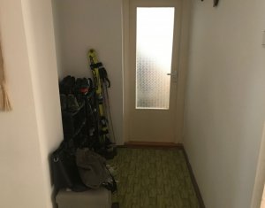 Lakás 4 szobák eladó on Cluj-napoca, Zóna Manastur