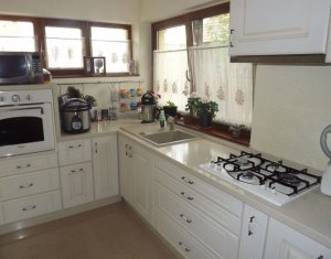 Ház 5 szobák eladó on Cluj-napoca, Zóna Europa