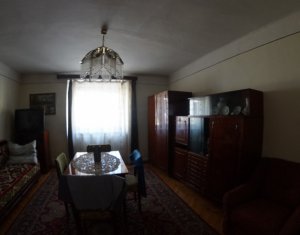 Maison 4 chambres à vendre dans Cluj-napoca, zone Gheorgheni
