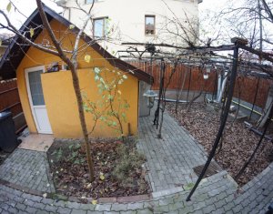 Ház 5 szobák kiadó on Cluj-napoca, Zóna Marasti